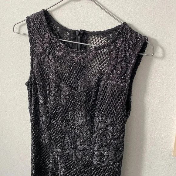 Black & Silver Floral Mesh Sophia Fitted Cocktail New's Year Dress Size M - Picture 6 of 14